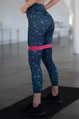 Abstract Honeycomb Pattern Active Leggings