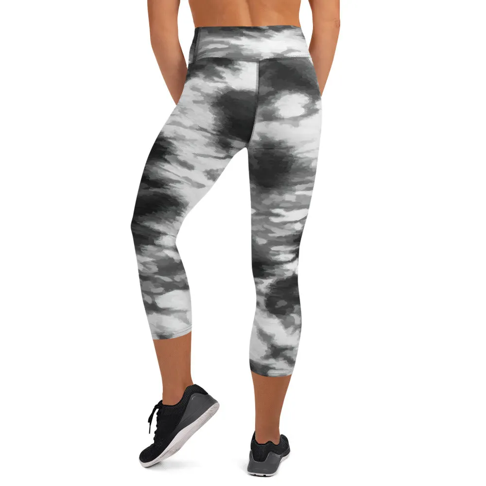 Black and White Tie Dye Yoga Capri Leggings | Capri Fitness Leggings, lioness-love.com