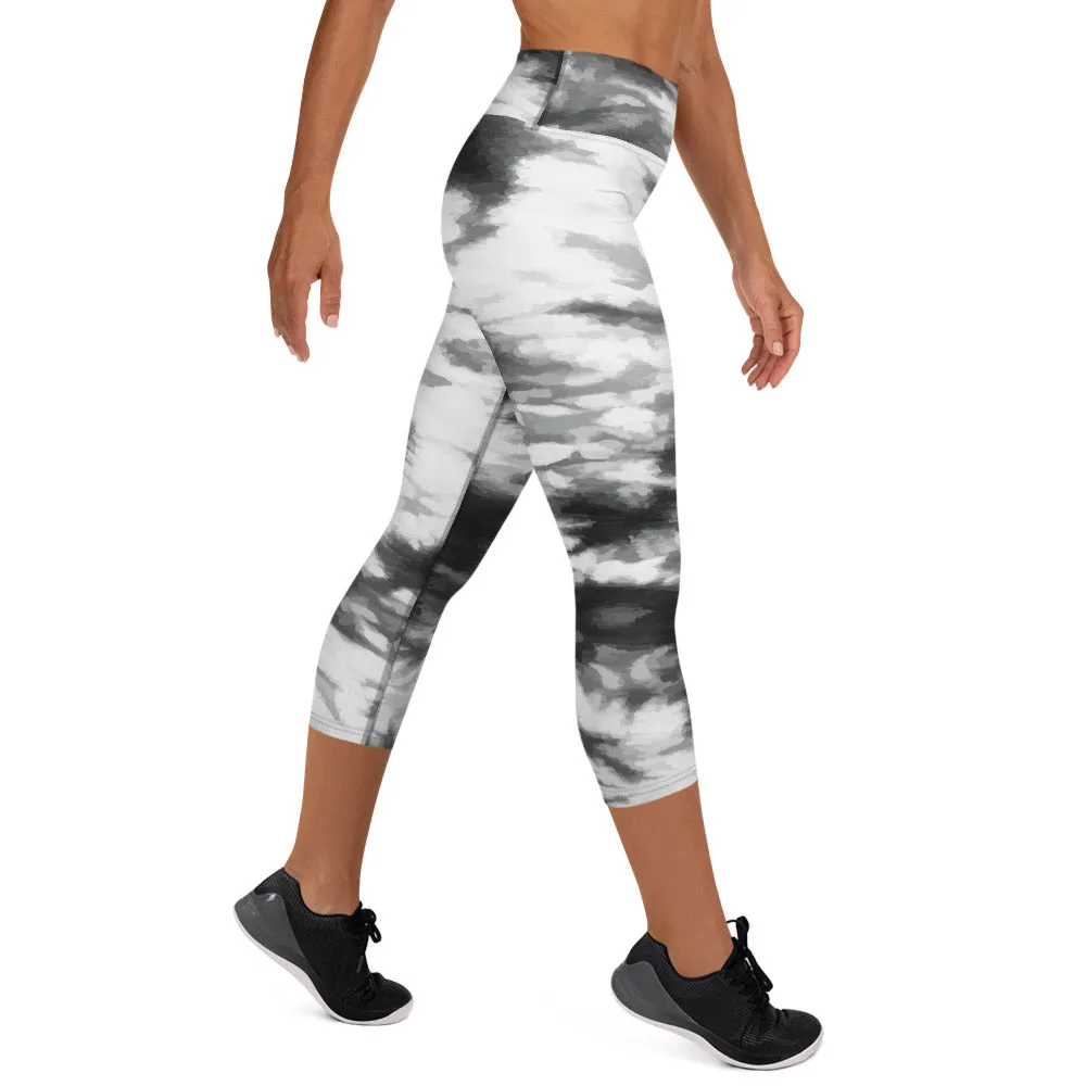 Black and White Tie Dye Yoga Capri Leggings | Capri Fitness Leggings, lioness-love.com