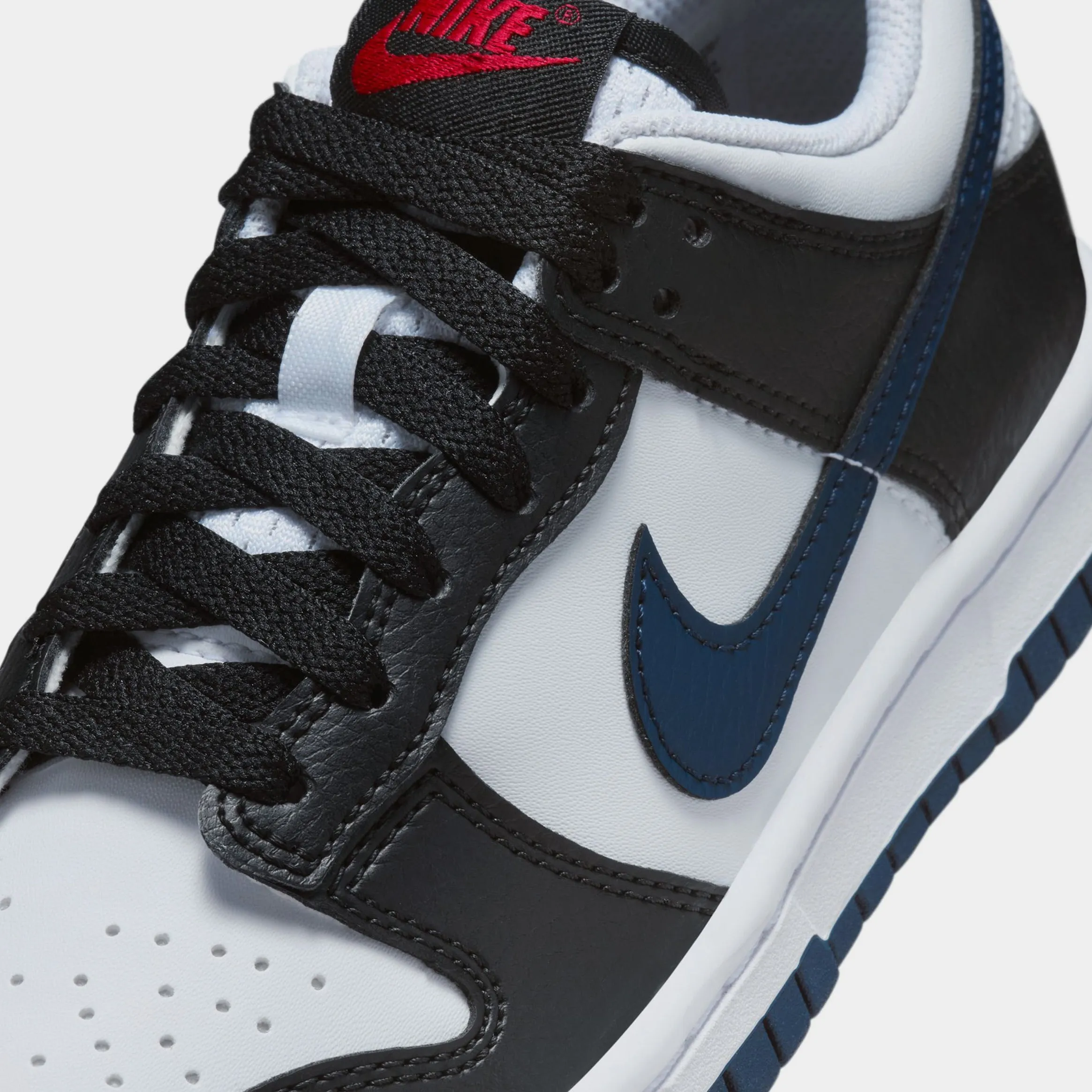 Dunk Low Midnight Navy Grade School Lifestyle Shoes (Black/Midnight Navy/White/University Red)