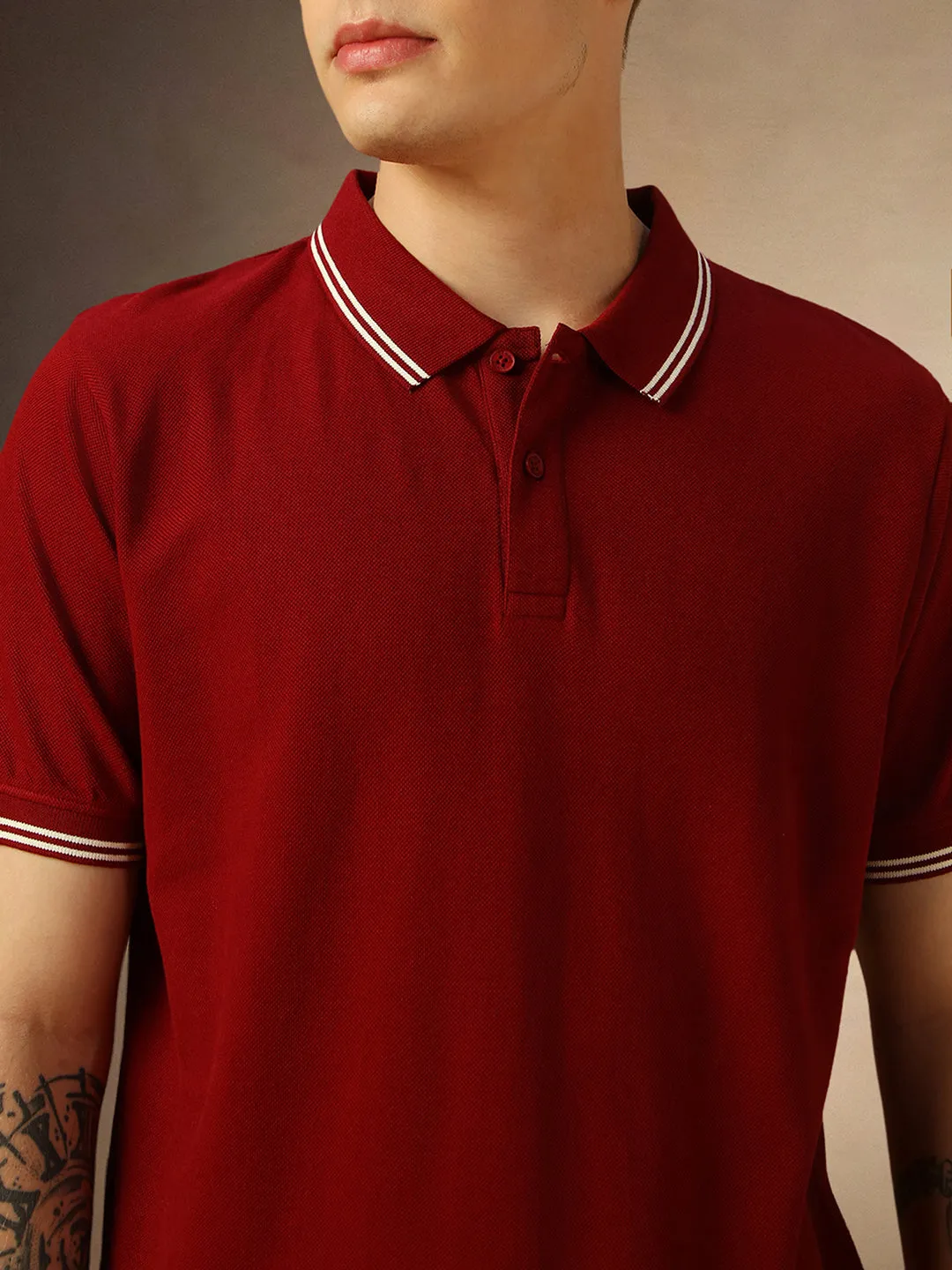 Men's Maroon Solid Polo Collar Half Sleeves T-shirt