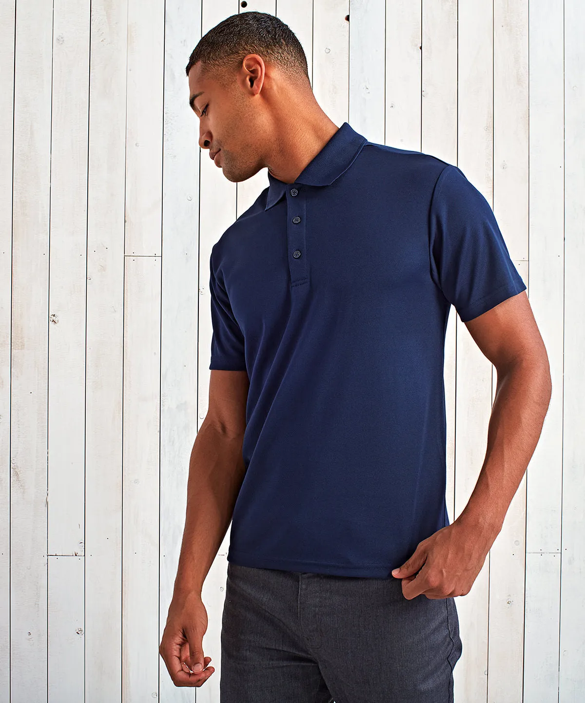 Men's spun dyed sustainable polo shirt