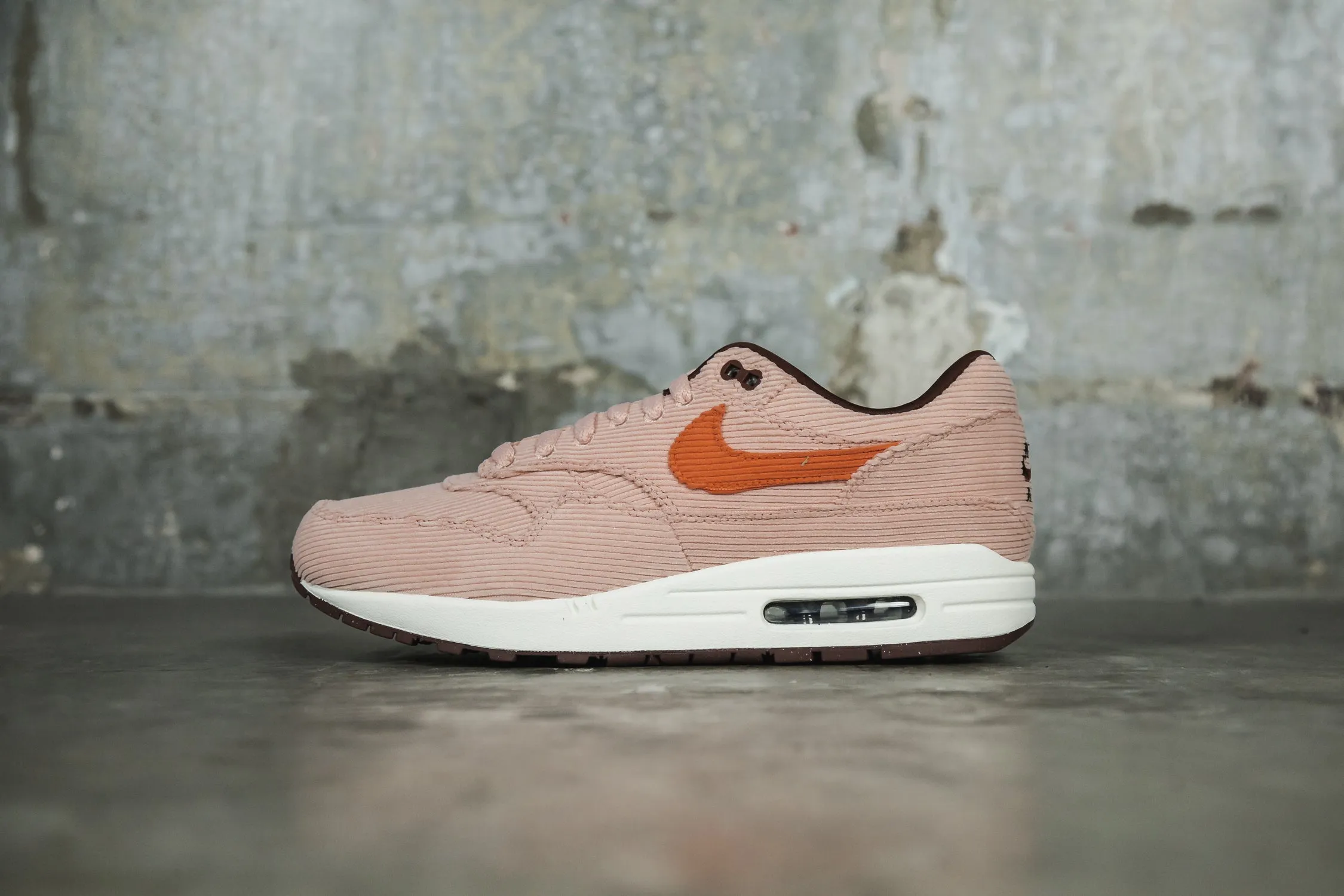 Nike Air Max 1 PRM Corduroy 'Coral Stardust'