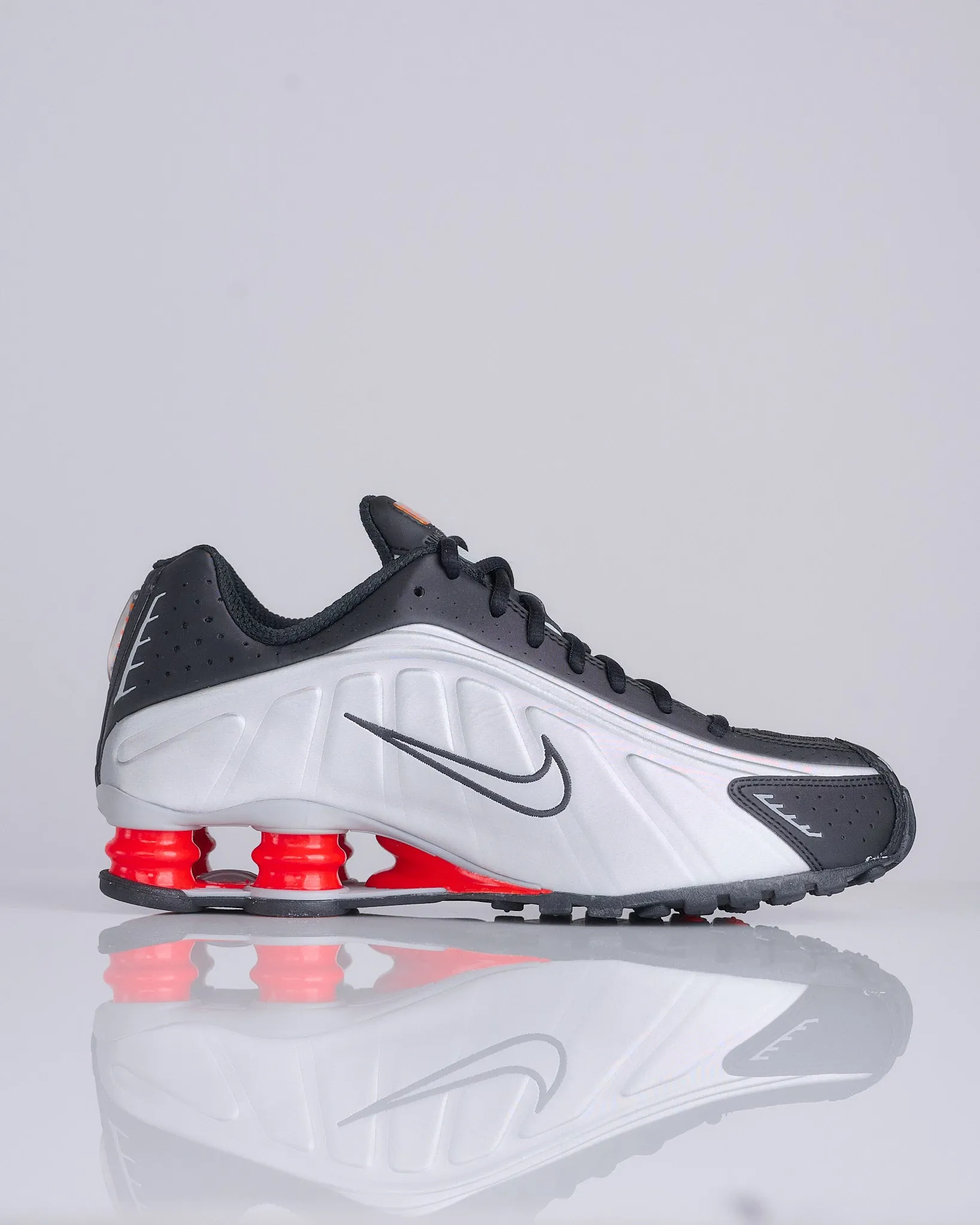 Nike Men's Shox R4 Black Metallic Silver-Max Orange