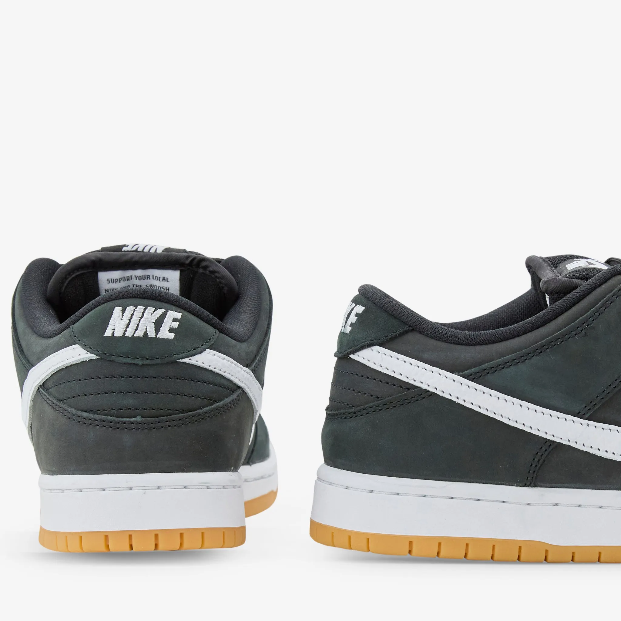 SB Dunk Low Pro Black | White | Black | Gum Light Brown