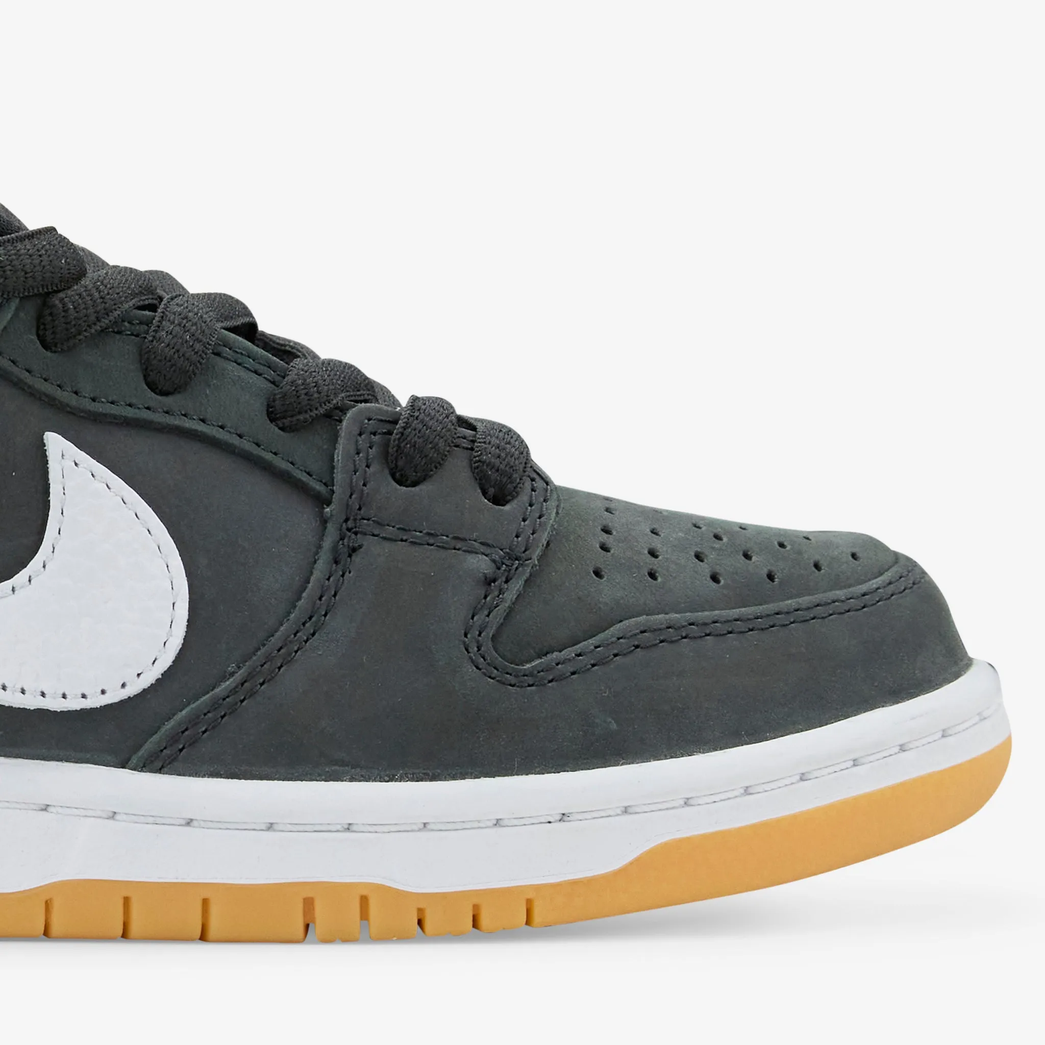 SB Dunk Low Pro Black | White | Black | Gum Light Brown