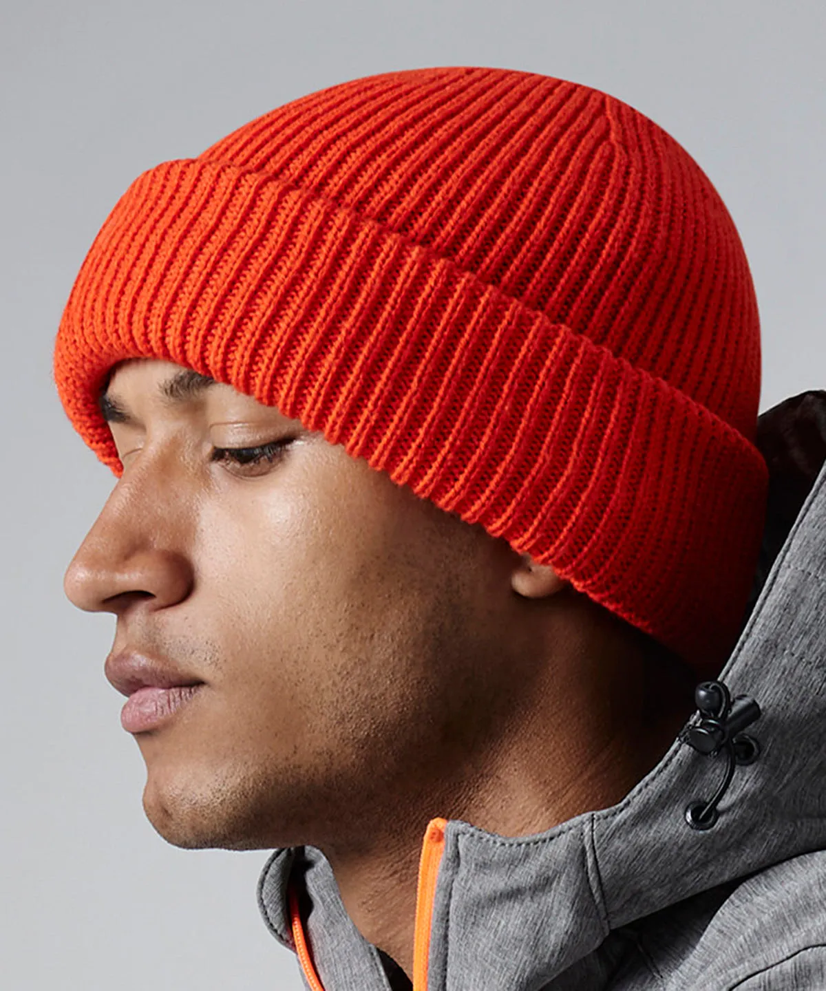 Wind-resistant breathable elements beanie